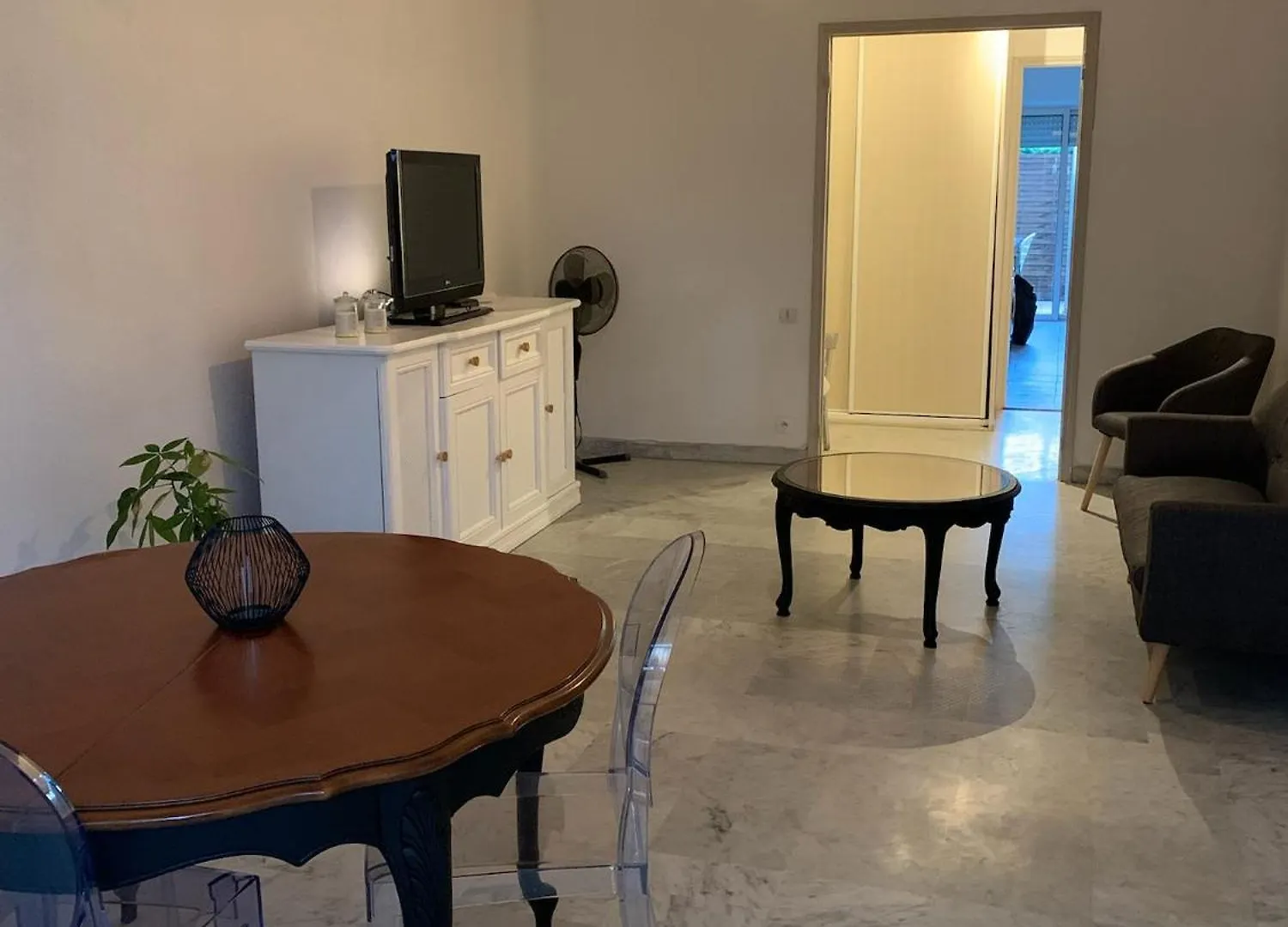 Antibes Appartement 2 Chambres Apartment